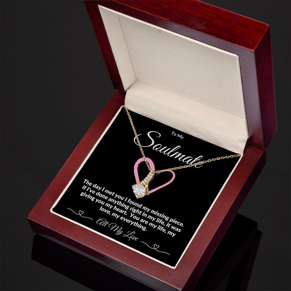 Alluring Beauty Necklace For Your Soulmate